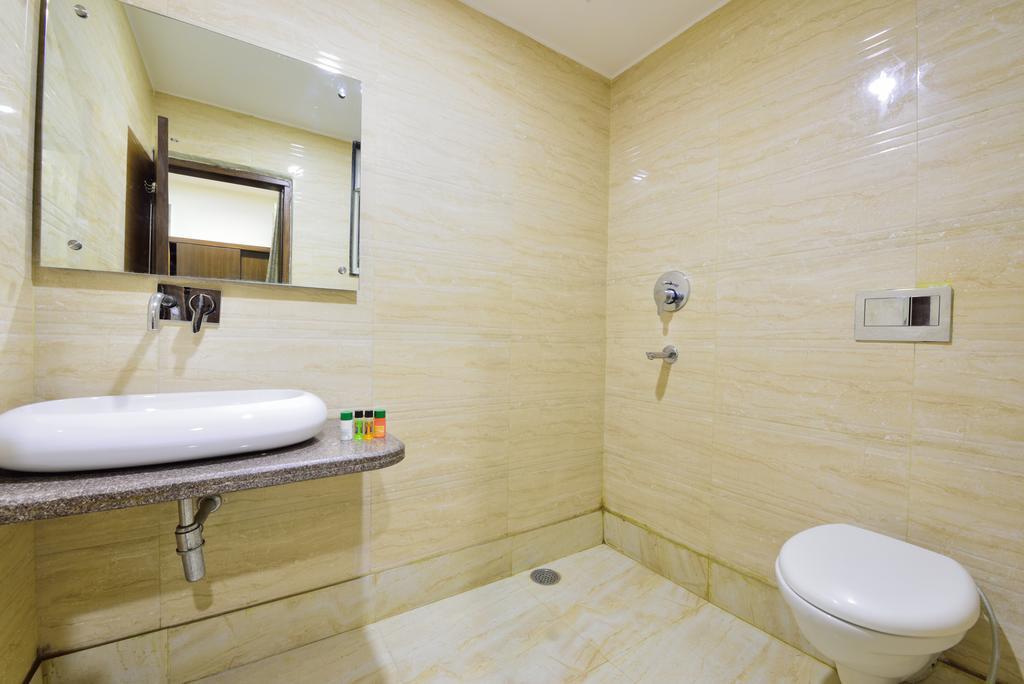 Centra Inn New Delhi Ngoại thất bức ảnh